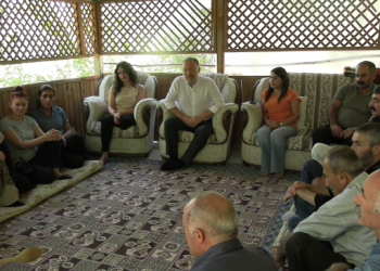 HDP’den Özer ailesine ziyaret