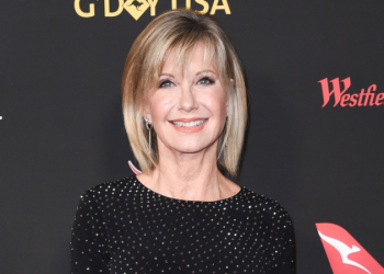 73 yaşında hayata veda eden Olivia Newton John'u 'Grease' oyuncuları da unutmadı