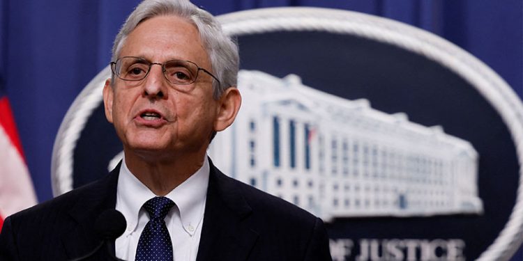 ABD Adalet Bakanı Garland'dan Trump'ın evine yapılan FBI baskını hakkında:  Arama emri çıkarılması kararını şahsen onayladım