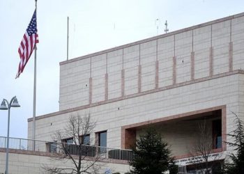 ABD Dışişleri Bakanlığı  yanıtladı: Türkiye'de vize randevusu almak isteyenlere neden 1 sene sonraya randevu veriliyor?