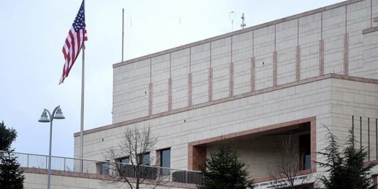 ABD Dışişleri Bakanlığı  yanıtladı: Türkiye'de vize randevusu almak isteyenlere neden 1 sene sonraya randevu veriliyor?