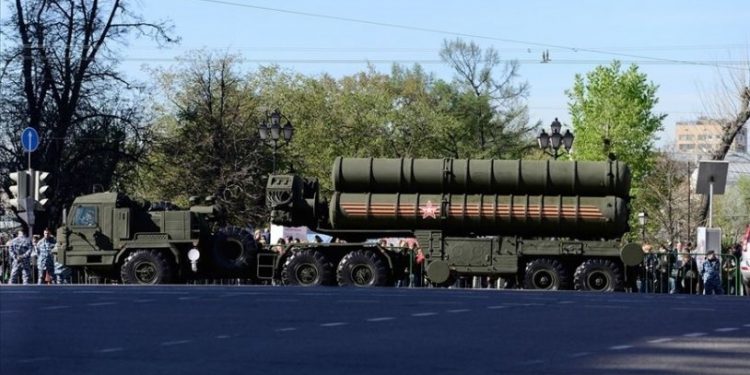 ABD'li senatörden Türkiye'nin ikinci S-400'ü alacağı haberlerine tepki: Büyük bir hata olur