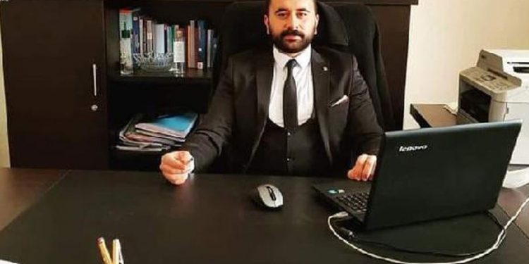 AKP Gençlik Kolları İlçe Başkanı, polisi darptan tutuklandı