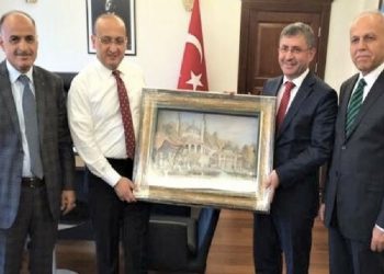 AKP’li Belediye Başkanı’ndan ‘arkadaşa’ ihale kıyağı