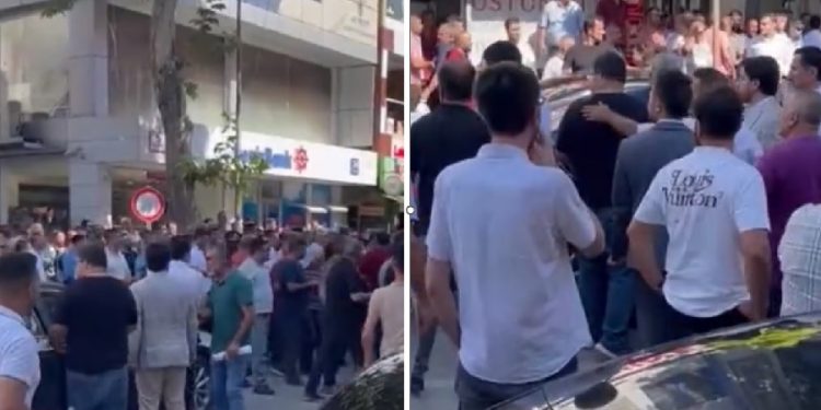 AKP’li Mahir Ünal Kahramanmaraş’ta yuhalandı