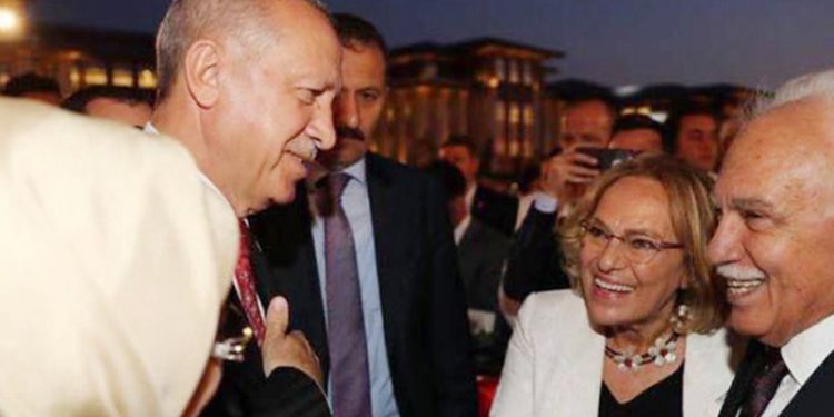 AKP’li Mücahit Arınç’tan Perinçek’e: Sana da sana paye verenlere de bin lanet