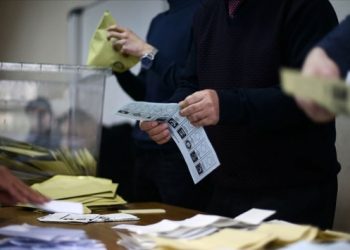 AKP'li Şen, Erdoğan ve AKP'nin son anketlerdeki oy oranını a&ccedil;ıkladı