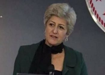 AKP’li başkan Erdoğan'a çağrı yaparak istifa etti: Bir saat bile aynı çatı altında kalmaya tahammülüm yok