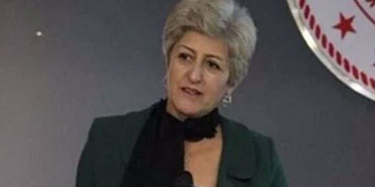 AKP’li başkan Erdoğan'a çağrı yaparak istifa etti: Bir saat bile aynı çatı altında kalmaya tahammülüm yok