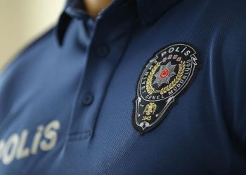 AKP’li başkanın torunu güvenlik kontrolüne takıldı, 11 polis sürgün yedi