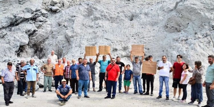 AKP’li belediye 'yol yapıyoruz' dedi, taş ocağı yaptı