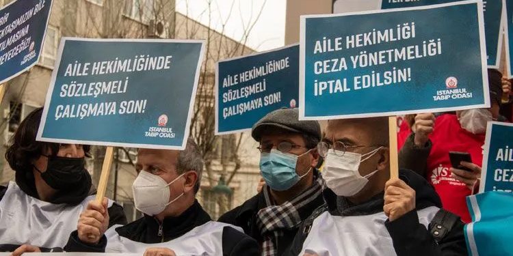 AYM doktorları sevindirdi; ‘ceza ve mobbing yönetmeliği’ iptal edildi