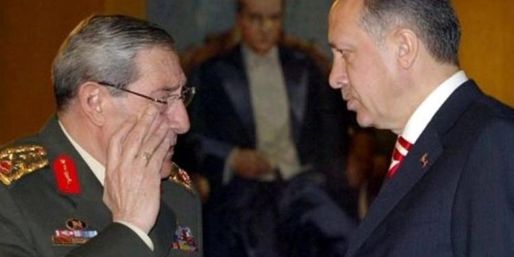 Ahmet Nesin: Dolmabahçe’de Erdoğan’ın önüne Cemaat dosyası kondu