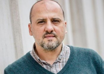 Ahmet Şık'tan AKP'ye yanıt: Anayasa maddelerini hatırlattı