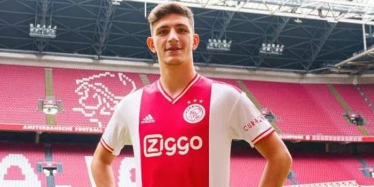 Ajax, Ahmetcan Kaplan'ı 9.5 milyon Euro karşılığında transfer etti