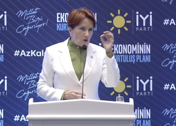 Akşener: İnsanlarda korku duvarı yıkıldı