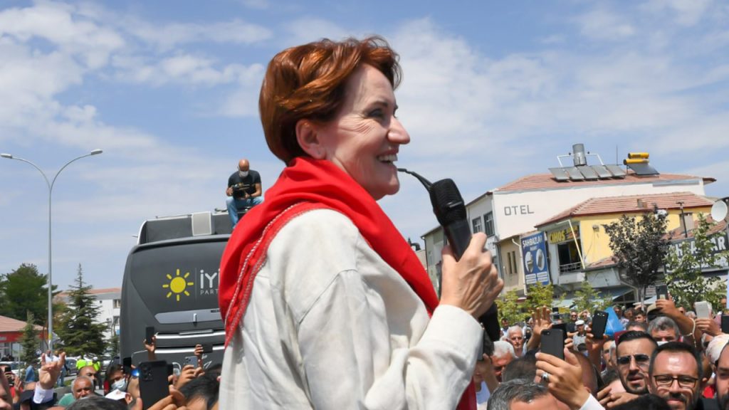 Akşener: Kadından imam olmaz, o yüzden aday değilim