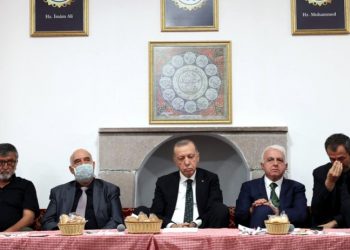 Alevi örgütlerinden Erdoğan’ın Cemevi ziyaretine tepki