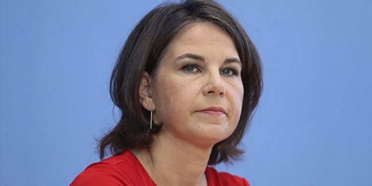 Almanya Dışişleri Bakanı Baerbock: Ukrayna'ya gerektiği sürece destek vereceğiz
