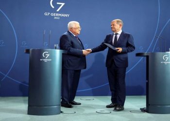 Almanya ve İsrail, Filistin liderinin 'Holokost' benzetmesini kınadı