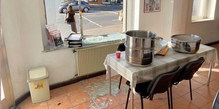 Almanya’da Düren Alevi Kültür Merkezi’ne saldırı düzenlendi