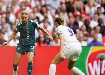 Almanya'yı 2-1 yenen İngiltere Avrupa Şampiyonu oldu