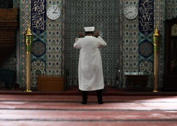 Araştırma: Bir tarikat ya da cemaatle bağlantısı olanların oranı yüzde 4,3