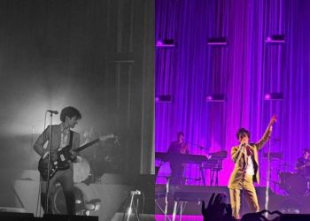 Arctic Monkeys üyelerine Türkiye’de bakkal saldırısı