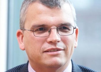 Ash'e göre, 'kim kazanırsa kazansın ekonomide ortodoks politikaya dönülecek'