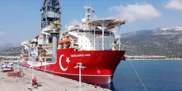 Atina'da "Abdülhamid Han" senaryoları konuşuluyor