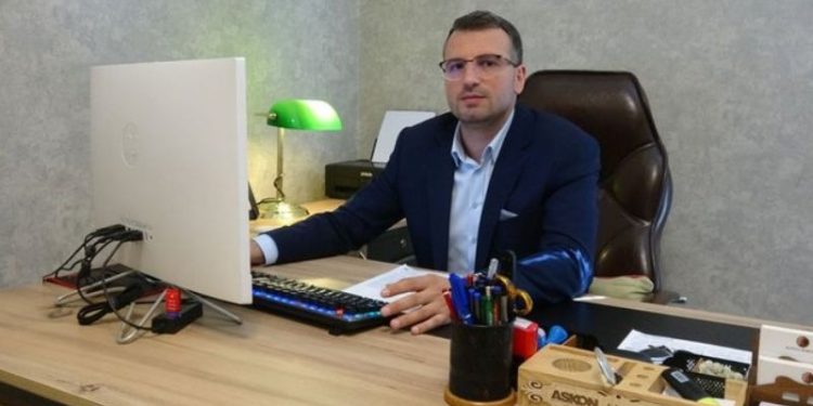 Avukata verilen hız cezası, kamu görevi gerekçesiyle iptal edildi