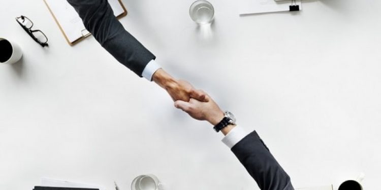 BAE, Türk şirketin yarısını satın aldı