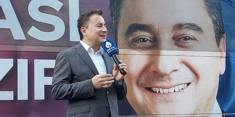 Babacan: Bu seçimi, bugünkü otoriter ittifakın görmezden geldiği milyonlar kazanacak