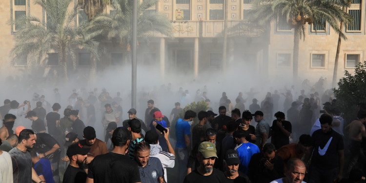 Bağdat’ta çatışma: 30 ölü, 700 yaralı