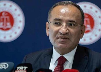 Bakan Bozdağ: Adalet yok diye bağıranların gündeme getirdiği dava sayısı beş, fazlasını sayan çıkmıyor