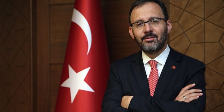 Bakan Kasapoğlu: Gençlik ve Spor Bakanlığı'na 1017 personel alınacak
