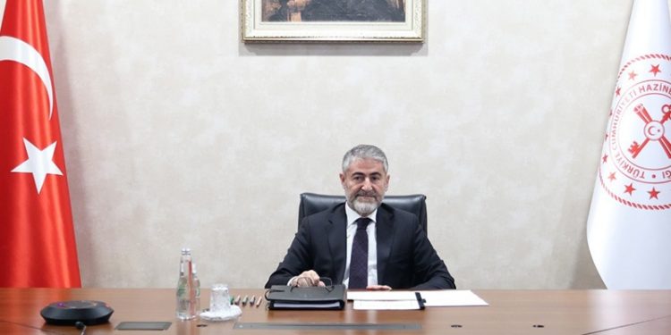 Bakan Nebati'den Economist dergisine yanıt: İma ettiğiniz gibi ters giden bir şey yok