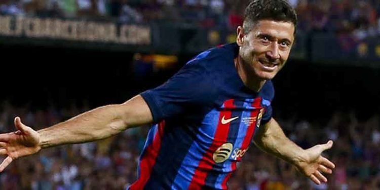 Barcelona'da yeni transferlerin lisansı çıkmayabilir