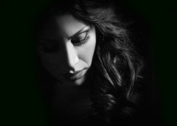 Bataklığın, karanlığın içinde itiraz ve isyan