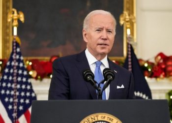 Biden'dan Finlandiya ve İsveç'e NATO onayı