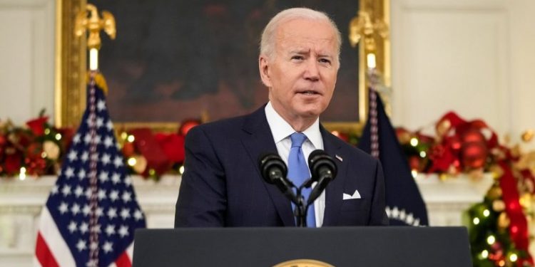 Biden'dan Finlandiya ve İsveç'e NATO onayı