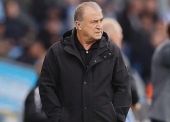 Binlerce kişi adını Fatih Terim olarak değiştirmek için nüfus müdürlüğüne başvurdu