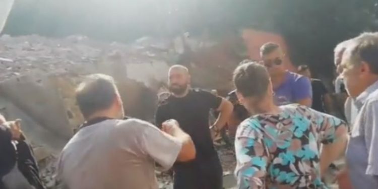 Bir yıkım da Tokatköy'de: Savaş mı var dünyanın polisini getiriyorsunuz?