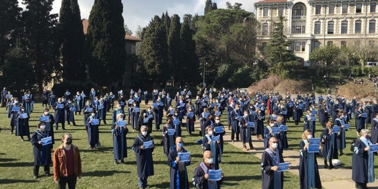 Boğaziçi'nde 16 akademisyenin dersleri iptal edildi: Ofisleri boşaltın