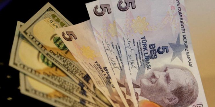 CDS yükseldi, tahvil faizi düştü