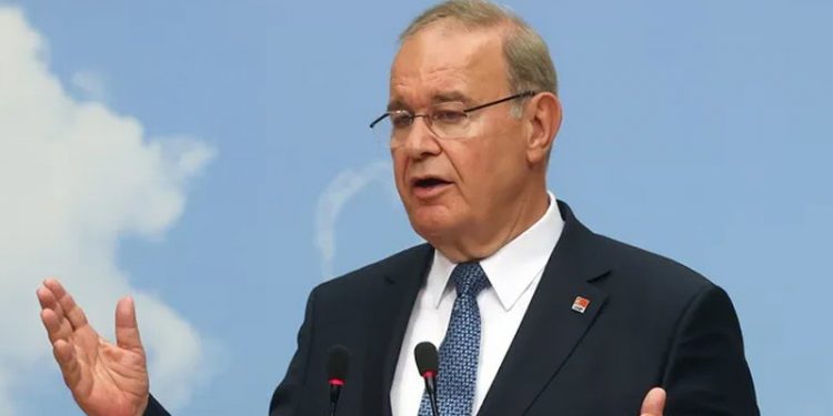 CHP Sözcüsü Öztrak: Büyümenin kazananı faiz lobisi