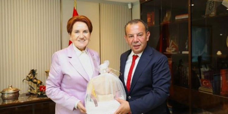 CHP'den ihracı istenen Tanju Özcan'dan Meral Akşener’e ziyaret