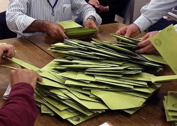 CHP'den olası erken seçime karşı ‘sandık mesaisi’