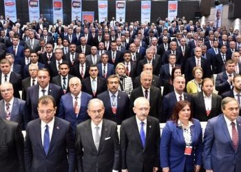 CHP’li 249 belediye başkanından seçim çalışması: İl il halk buluşmaları gerçekleştirilecek