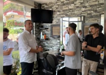 CHP'li Başarır: Suriyeli esnaf memnun ama Mersinli esnaf perişan